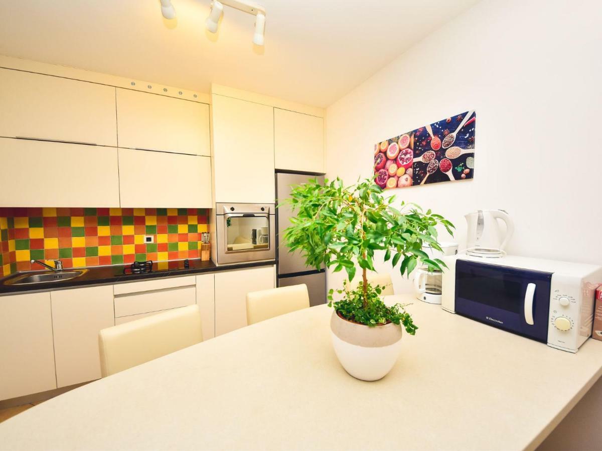 Apartment Anica-1 By Interhome Diklo Esterno foto